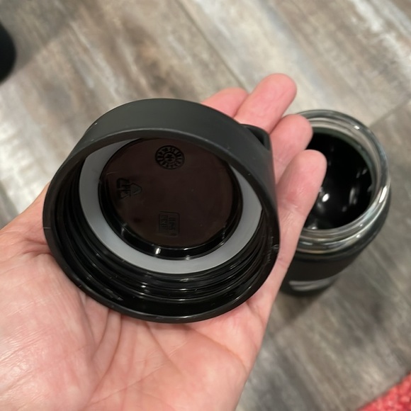 Peloton Glass Water Bottle - Picture 4 of 4